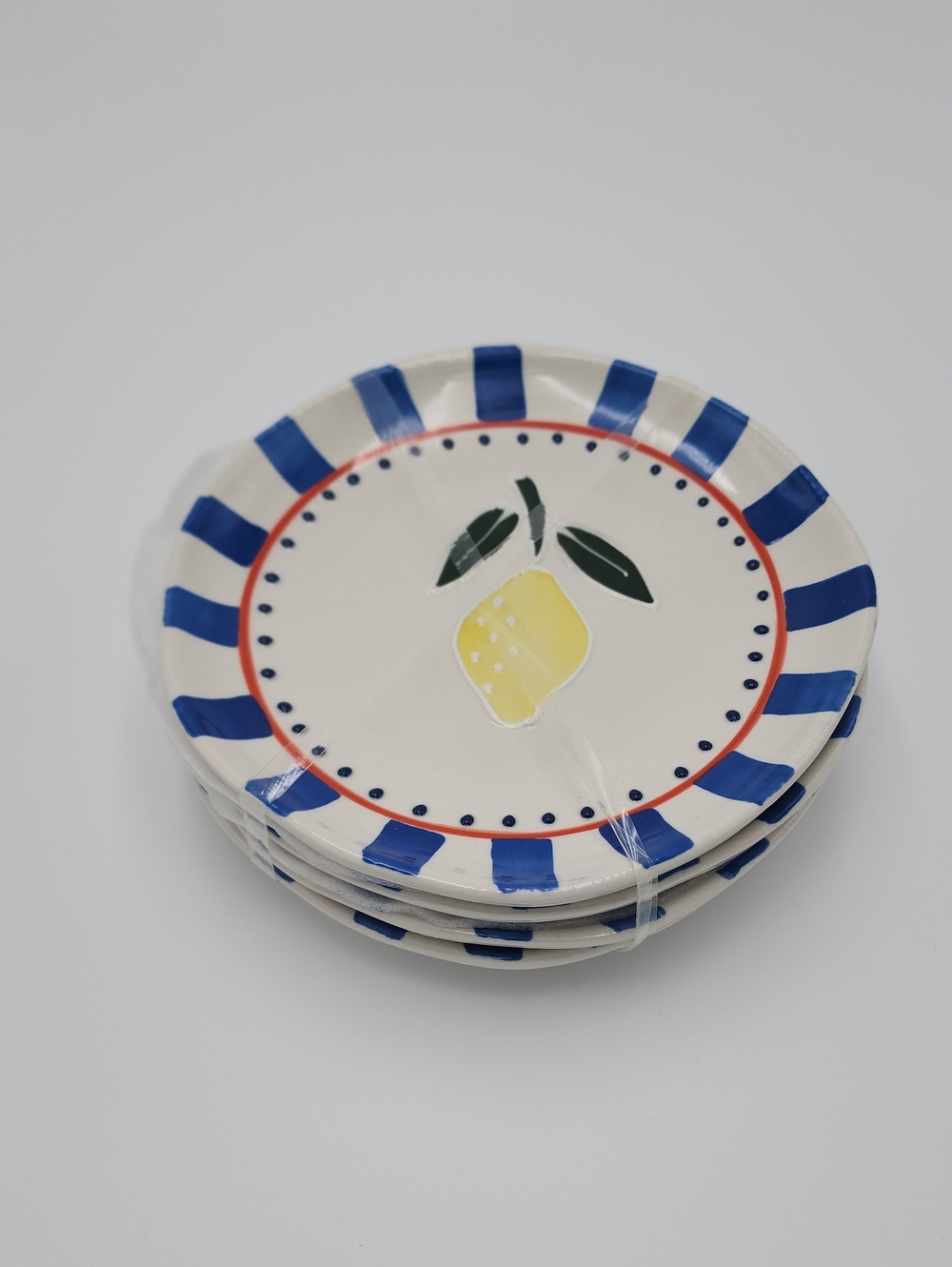231 - Set of 4 plates